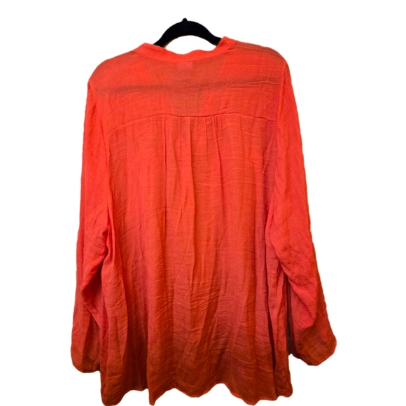 Flowing Coral Tunic Blouse with Pockets - Size 3X - Picture 7 of 7